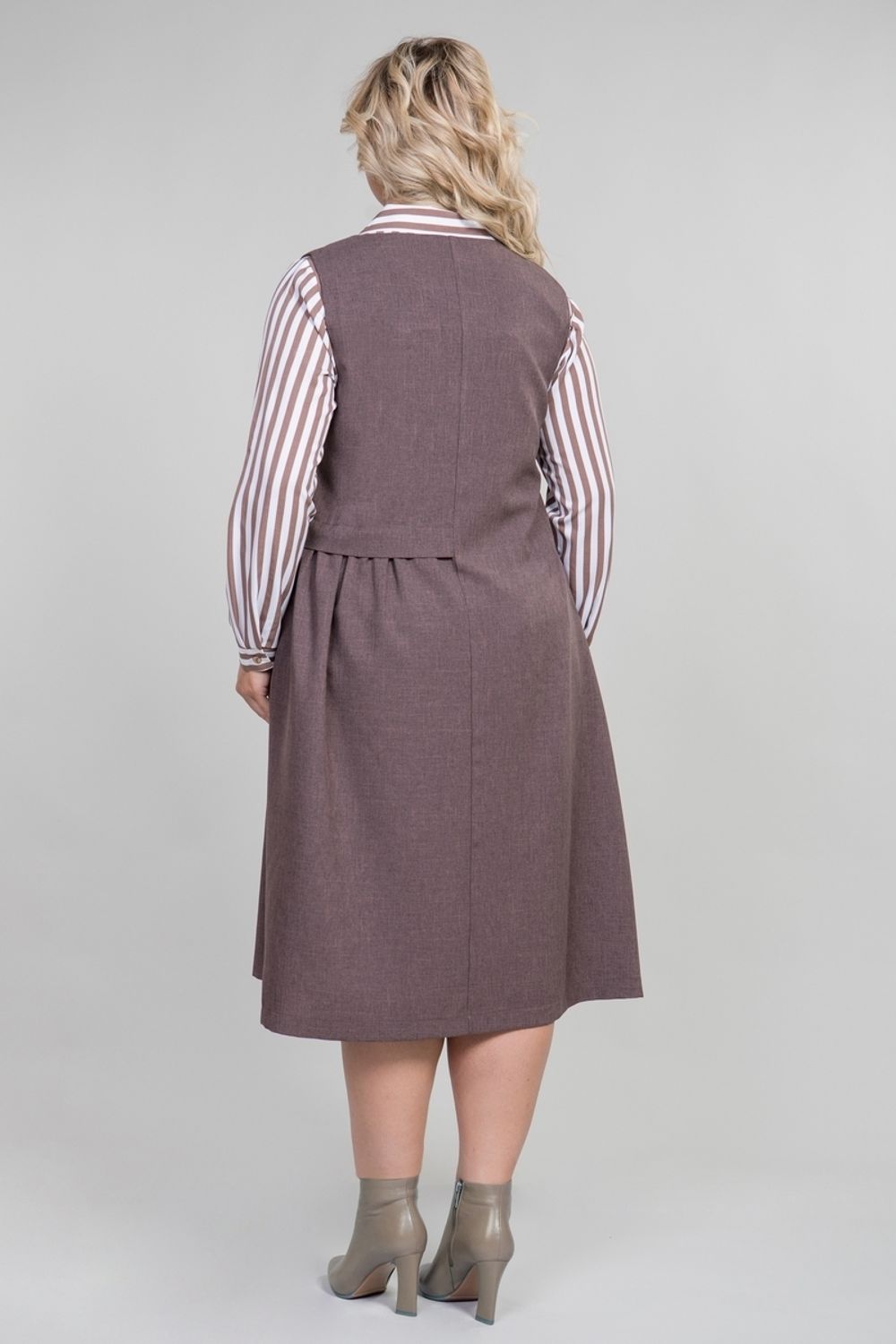 Сарафан 914 коричневый Novita (Акция)