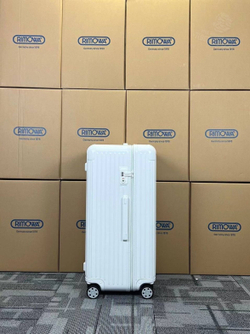Дорожный чемодан Rimowa Trunk
