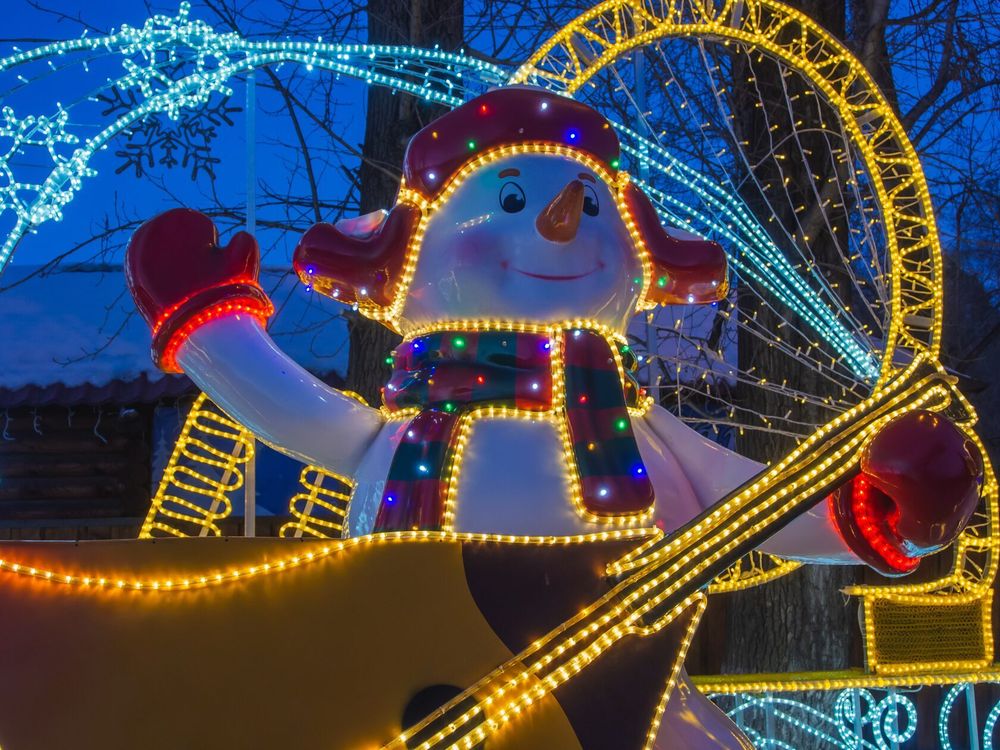 Уличные фигуры "Снеговики музыканты"