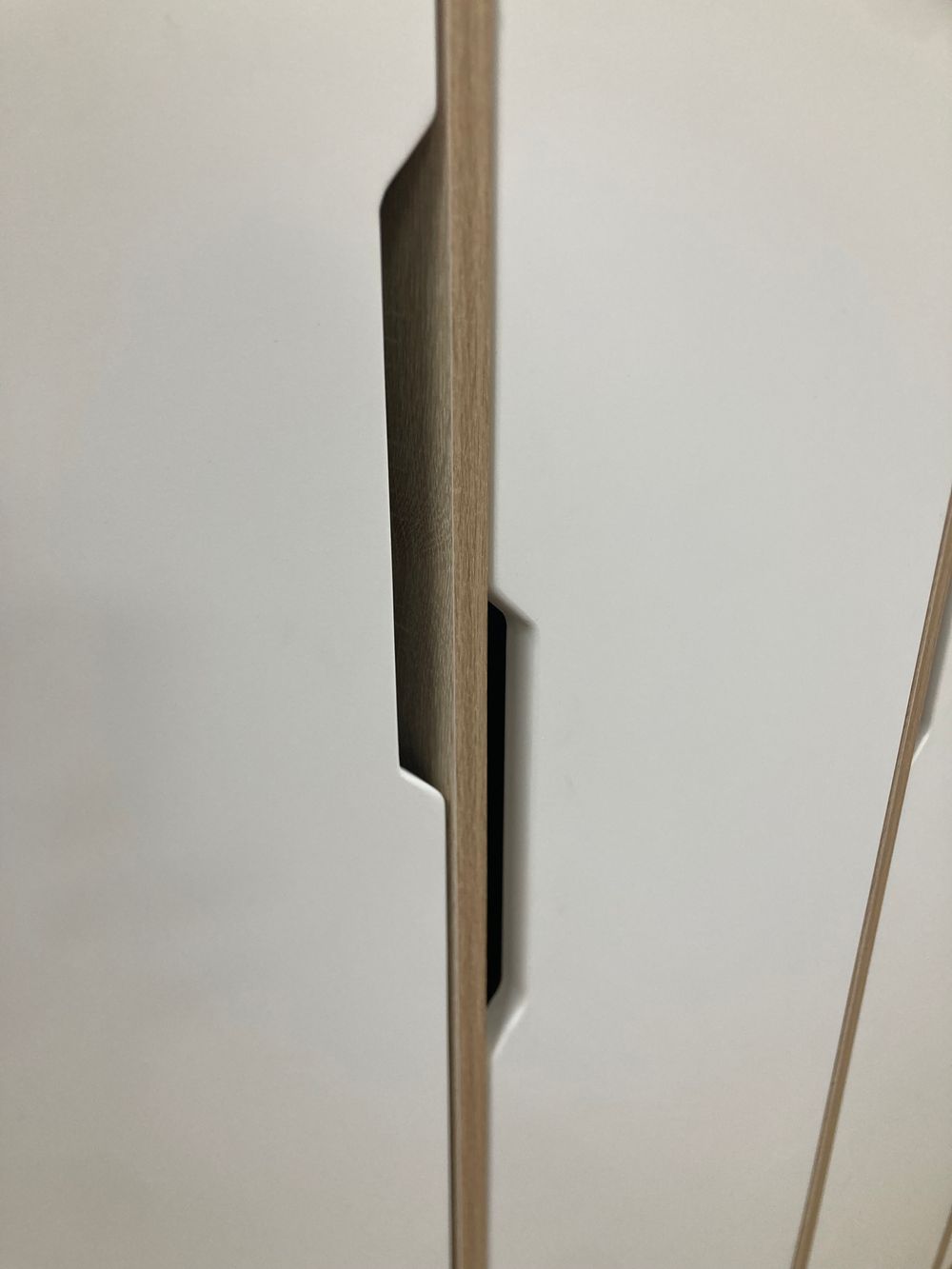 Шкаф 2-х дверный Квадро дуб сонома/белый