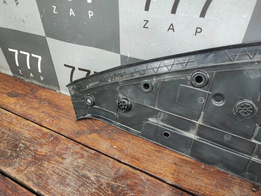 Кожух замка капота Haval F7 2, F7x 2 24-нв Б/У Оригинал 5509103XKN02A