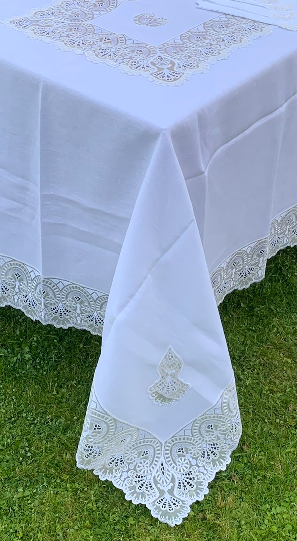 Скатерть 180x280 и 12 салфеток Palombella Esmeralda Elite