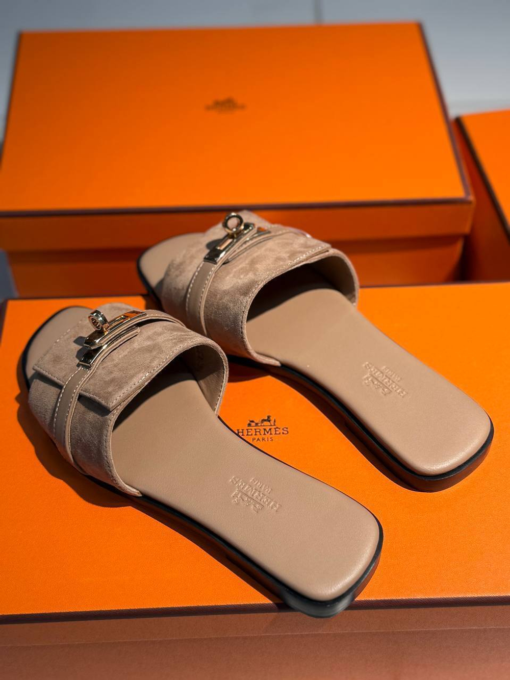 Шлепанцы Hermes