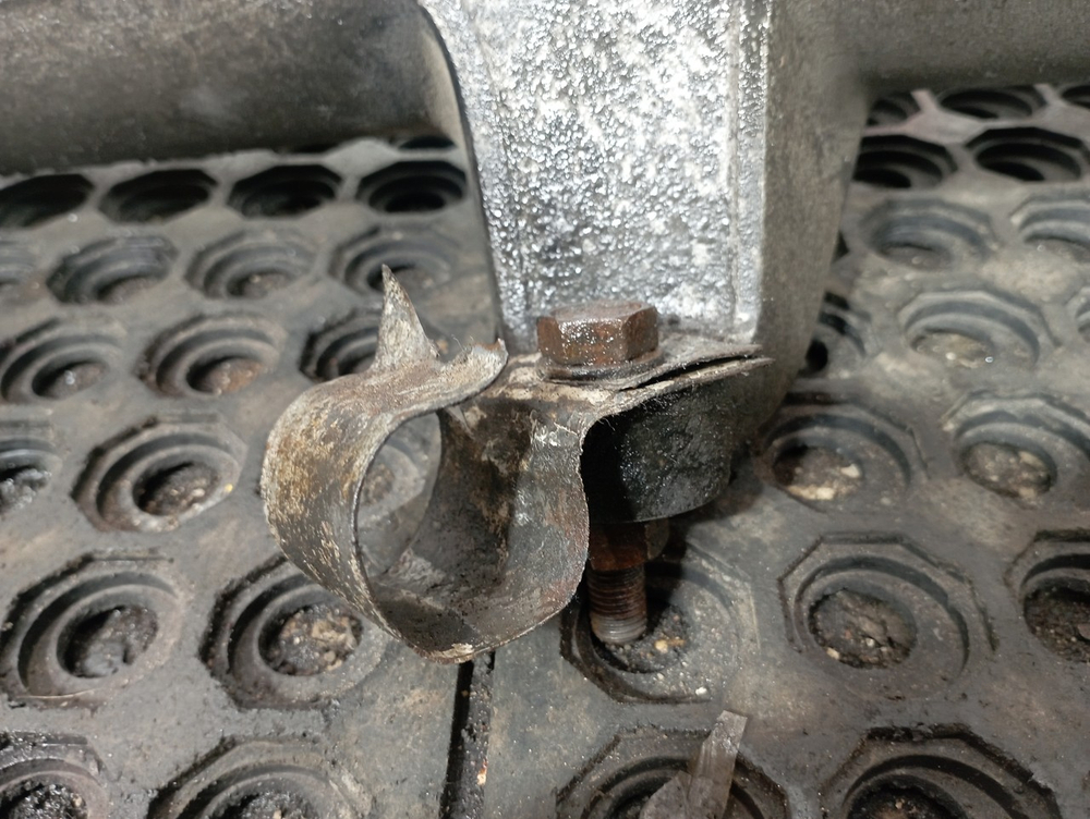 Патрубок интеркулера