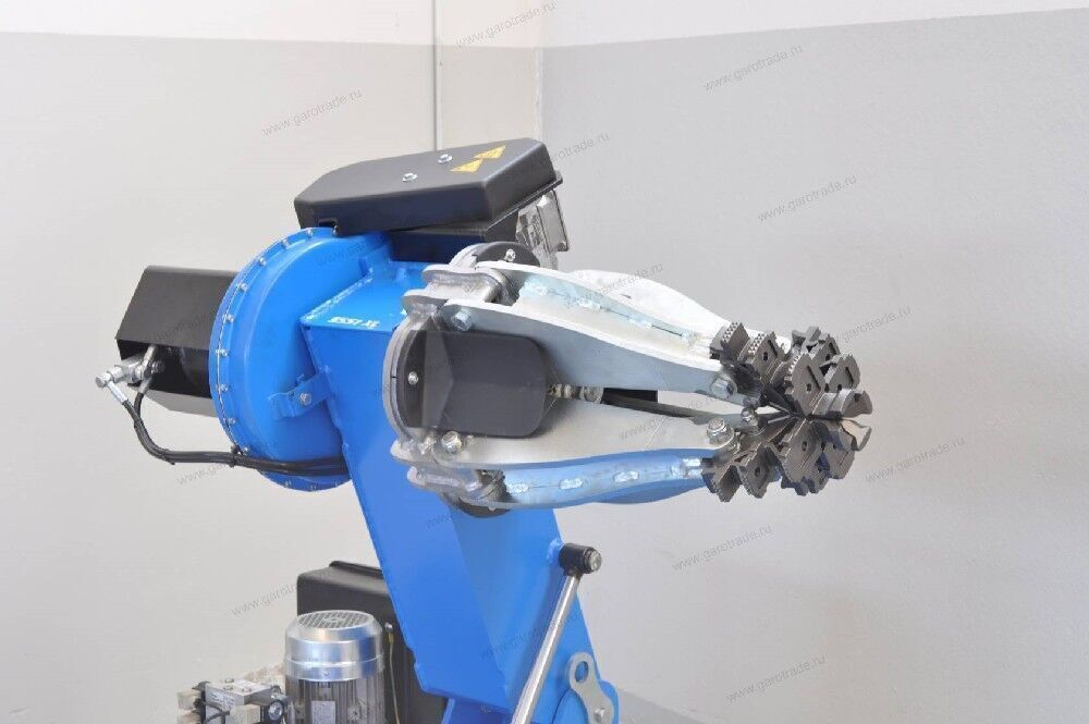 Грузовой шиномонтажный станок для колес грузовых автомобилей до 46 (58) дюймов S551XL Giuliano