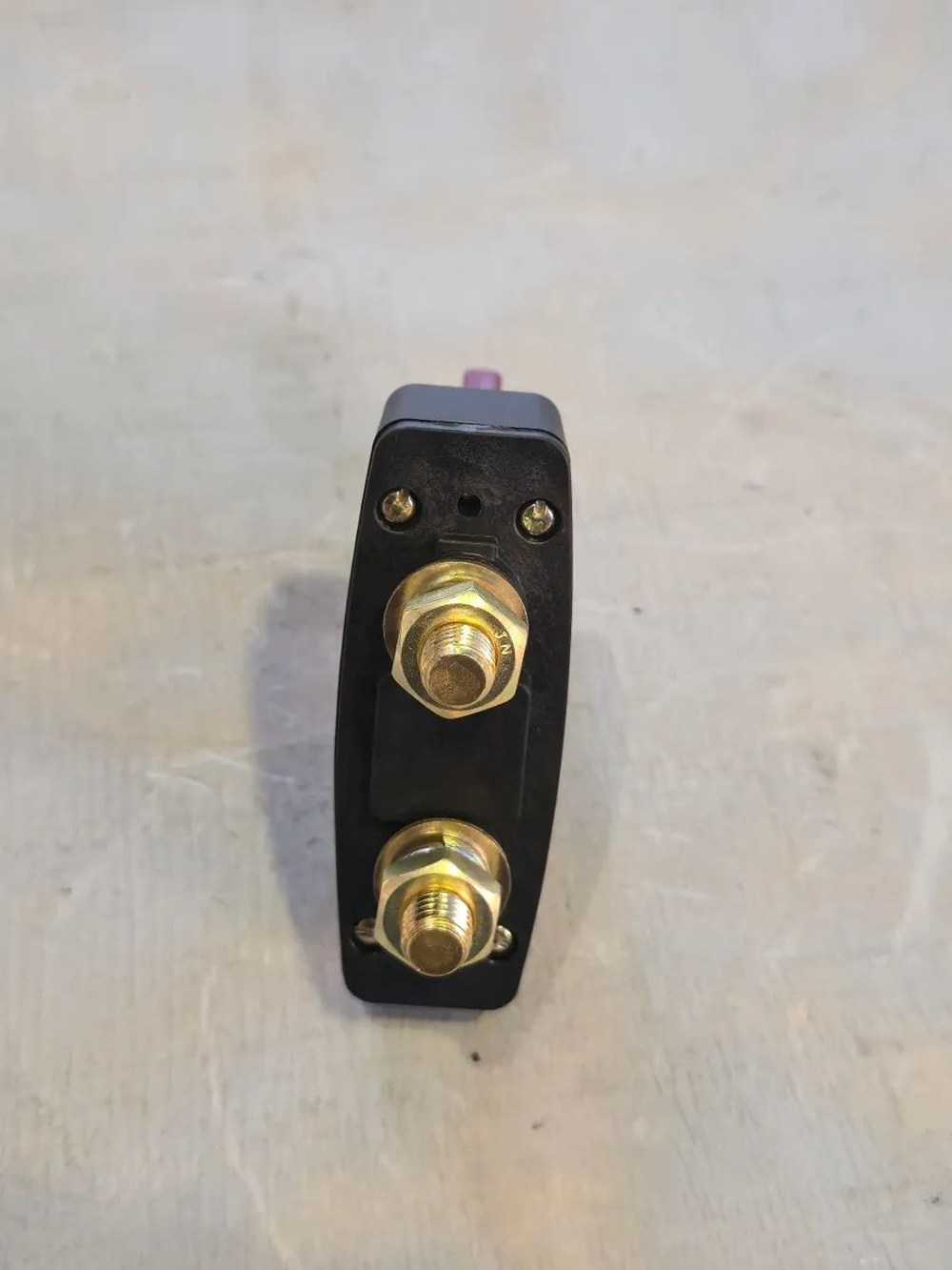 Выключатель массы FAW J6 Sitrak T7H C7H HOWO T5G (CK4712) (Createk)