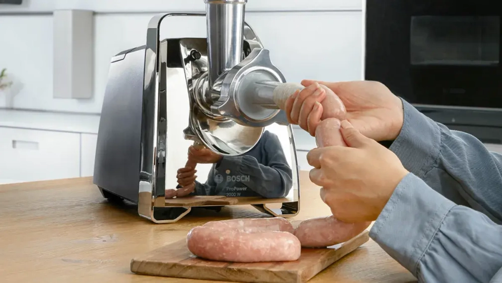 Мясорубка Bosch MFW 67440