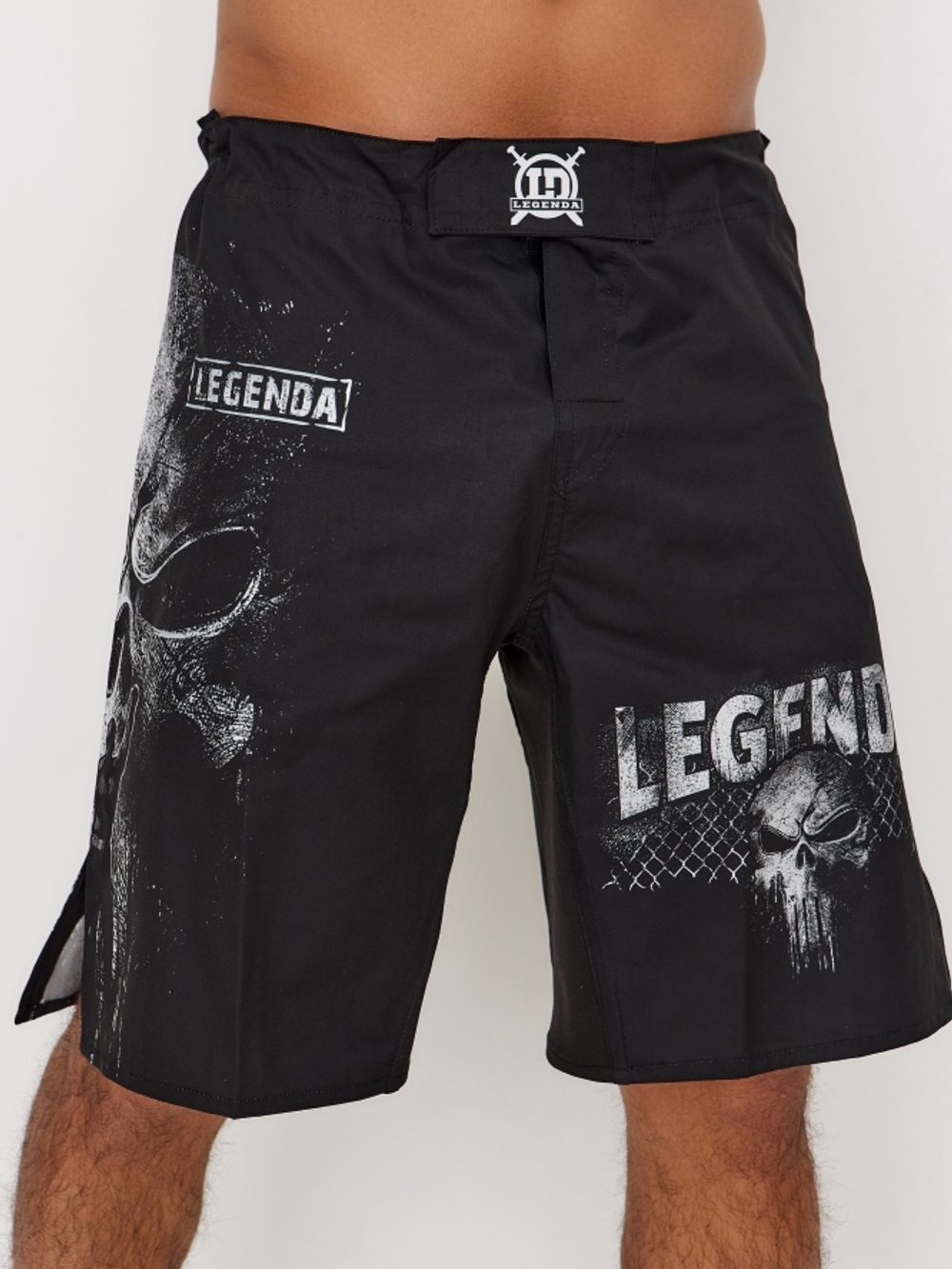 Шорты Legenda Череп Каратель черный