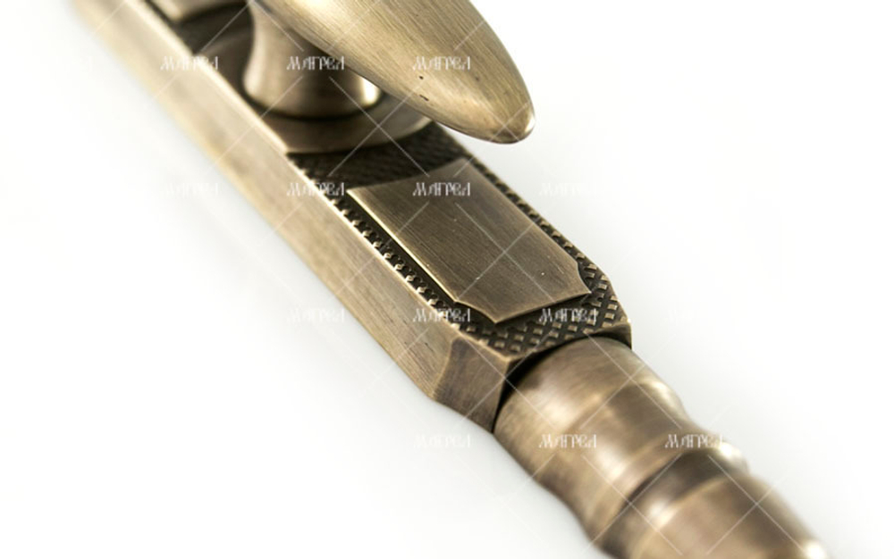 Кремон для окон мебели с продолговатой ручкой