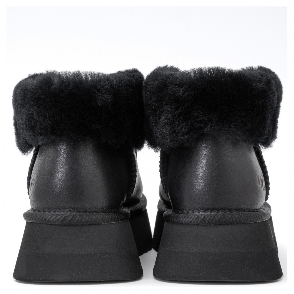 UGG Funkette Platform Boots Leather Black