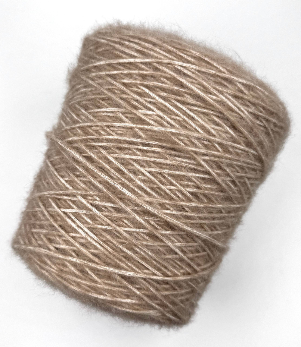 Пух бэби яка 40% меринос 20% хлопок 25% па 15% 300 м в 100 г тауп