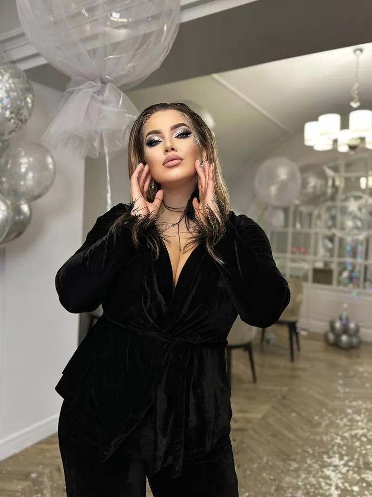 Костюм бархатный УК-1140-1