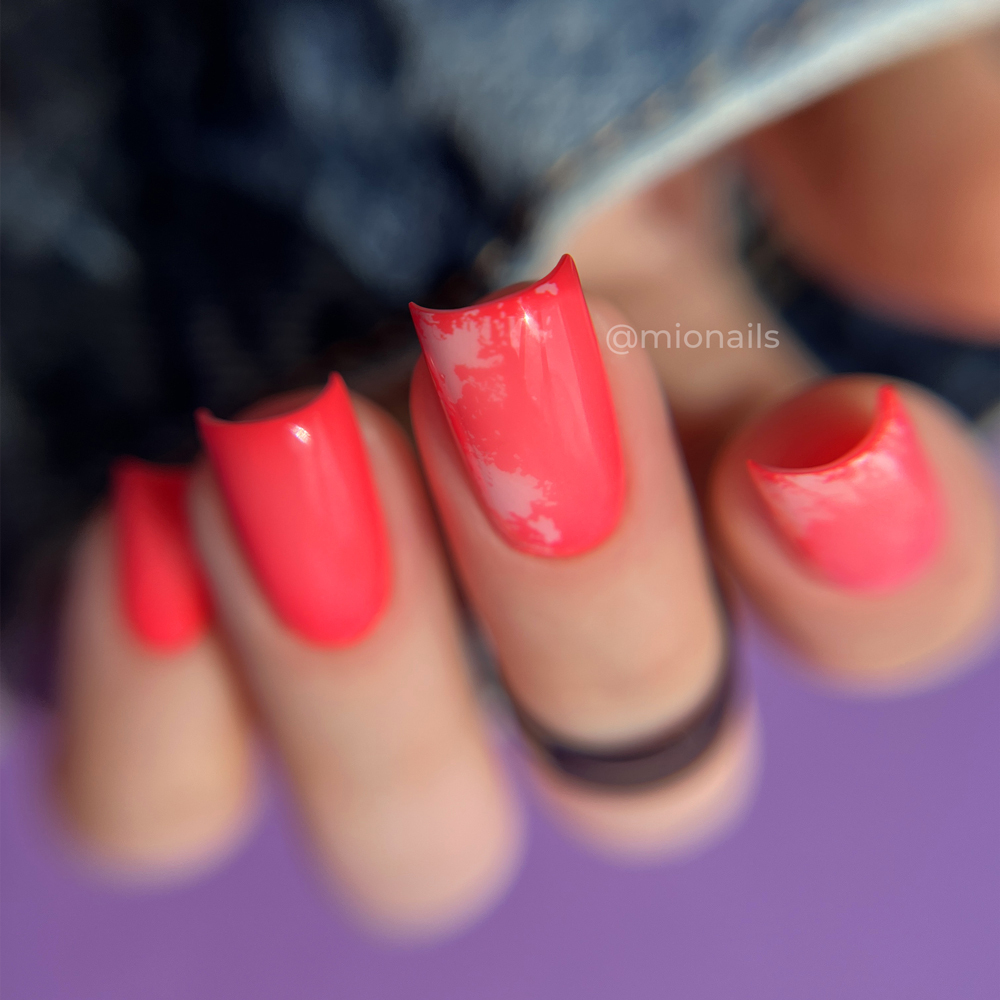Камуфлирующий молочный топ MIO NAILS  "MILK", 15мл.