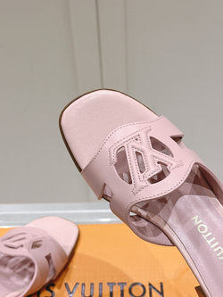 Louis Vuitton Isola Mule