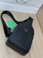 Сумка-слинг Prada