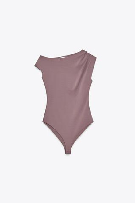 ZARA БОДИ ОБЛЕГАЮЩЕГО КРОЯ СО СБОРКАМИ, РОЗОВЫЙ/ЛИЛОВЫЙ