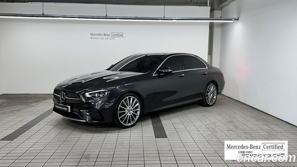 Mercedes-Benz E-Class W213 E350 4MATIC AMG Line (11.2021)
