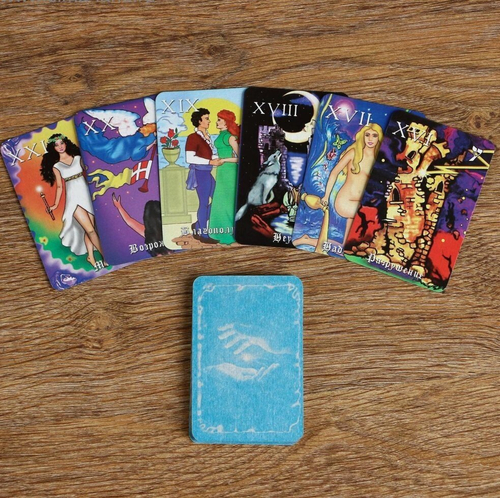 Карты "Таро для влюбленных" гадальные 22 листа 5х7.5