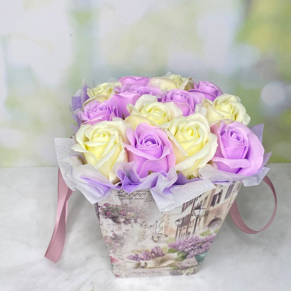 Мини букет из 3 мыльных роз на 14 февраля, 8 марта