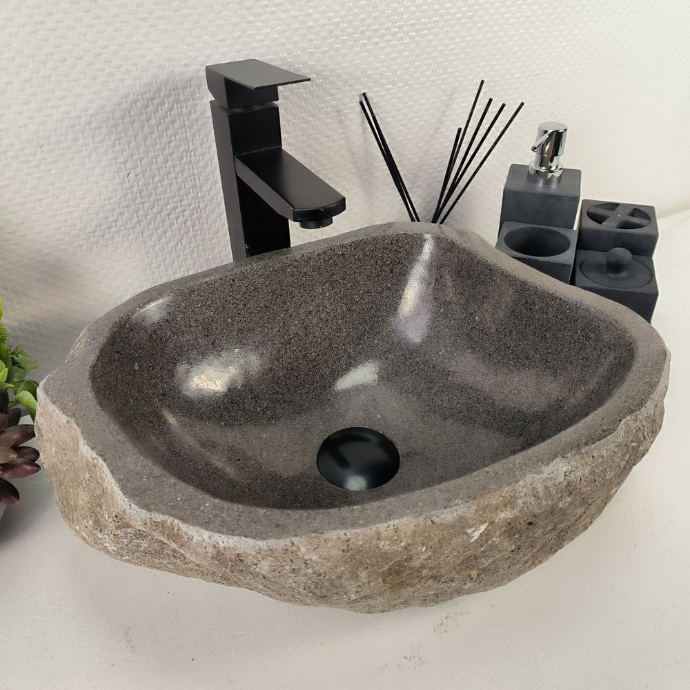 Раковина из речного камня RS-64933 40*31*16 0856