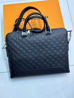 Портфель Louis Vuitton