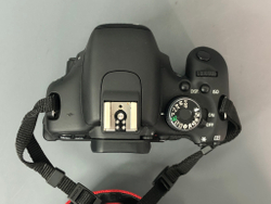 Canon EOS 600D 1.335 кадров