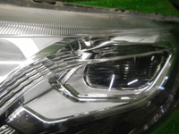 Фара левая Mitsubishi Eclipse Cross (2017-2020) LED