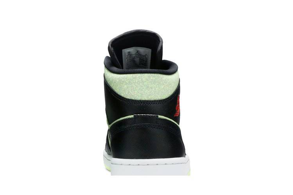 Кроссовки Jordan Air Jordan 1 Mid (Женская размерная сетка)