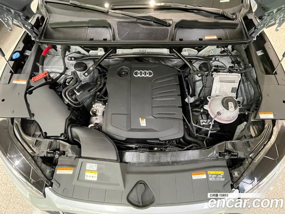 Audi Q5 (FY) 40 TDI Quattro (10.2022)