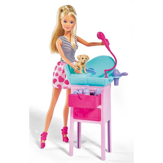 Kukla  Şteffi iki köpək ilə