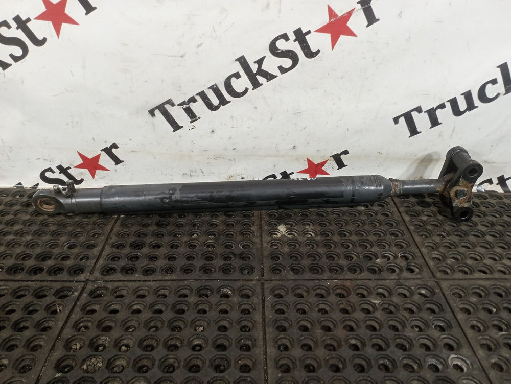 Цилиндр подъема кабины 2018г