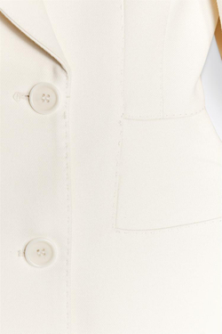 ZARA ДВУБОРТНЫЙ БЛЕЙЗЕР С ПОДПЛЕЧНИКАМИ — ZW COLLECTION, СВЕТЛО-БЕЖЕВЫЙ