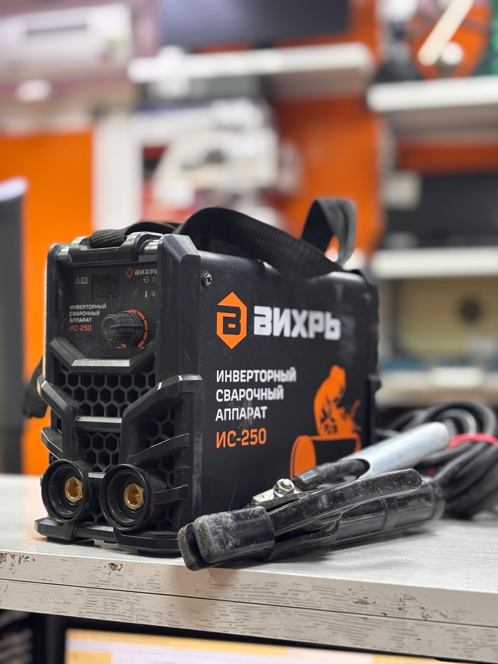 Сварочный аппарат ИС-250