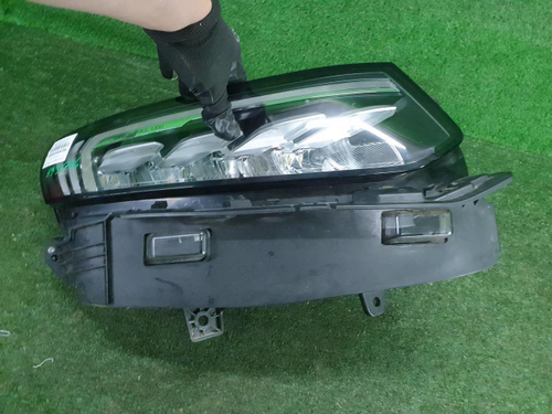 Фара правая Geely Tugella (2019-н.в.) LED