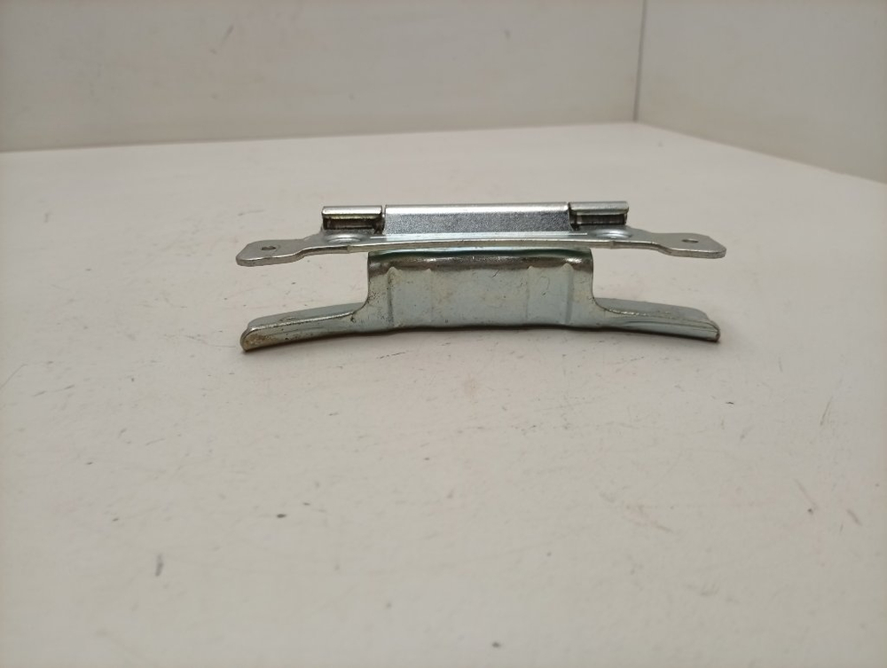 RST602 кт66 Петля люка для стиральной машины Hotpoint-Ariston RST602 б/у