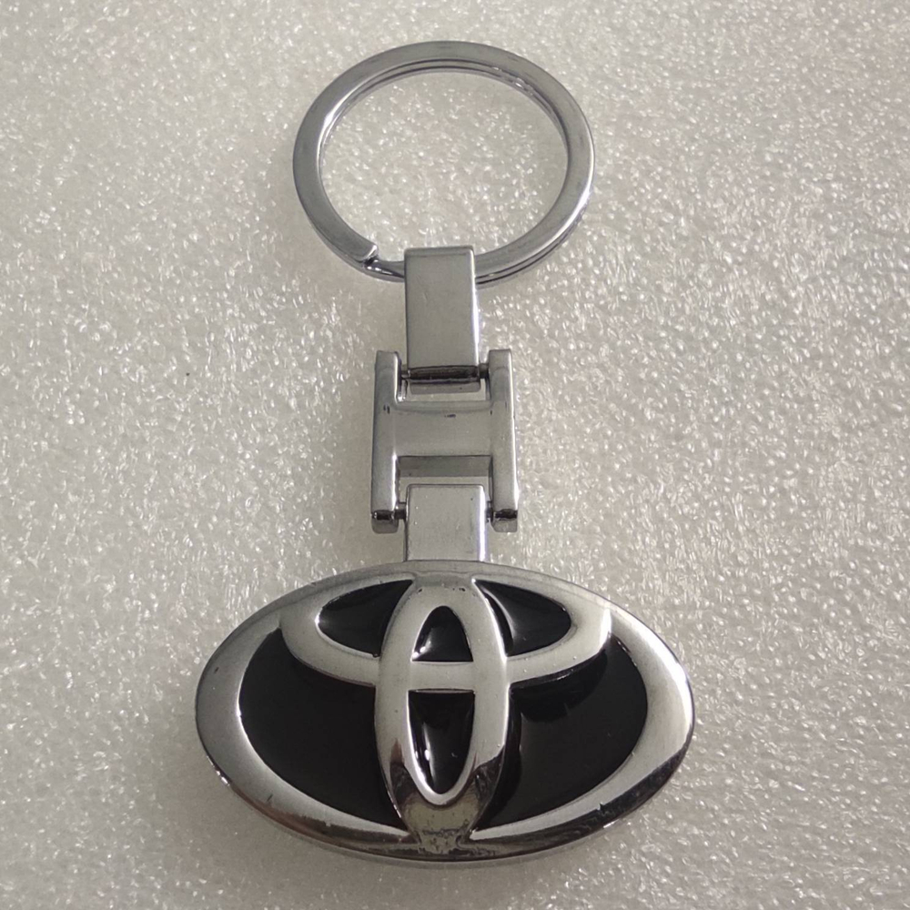Брелок "Toyota" металлический (1 шт.)