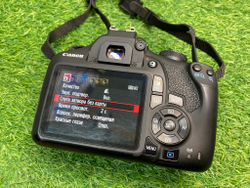 Canon 2000D Kit 18-55mm IS II 23.000 кадров