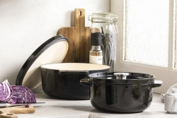 KitchenAid Чугунная кастрюля 22 см 3,3 л черная
