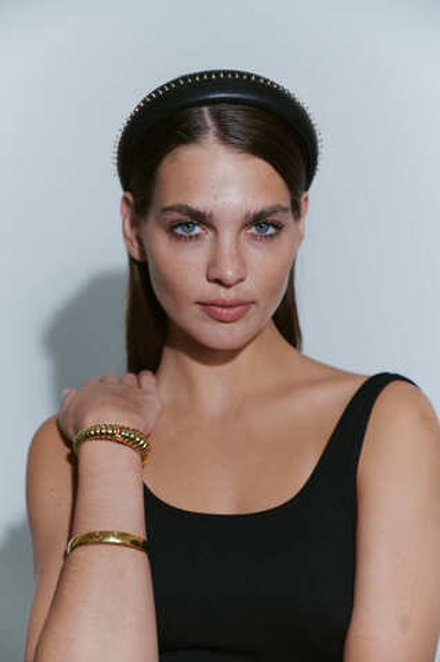 Объемный ободок с мелкими шипами