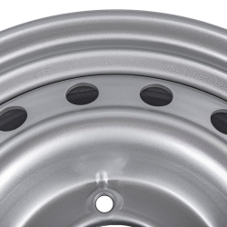 Диск штампованный R16 6J 5x139.7/108.6 ET22 GANZ Silver GRN16086