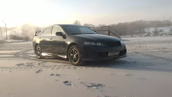 Юбка переднего бампера Modula для HONDA ACCORD 8