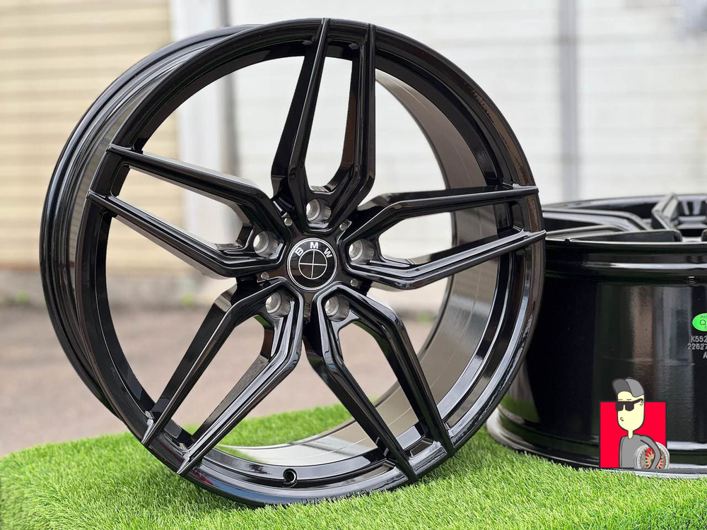 Комплект дисков BMW 20x8.5/10 et30/35 5x120