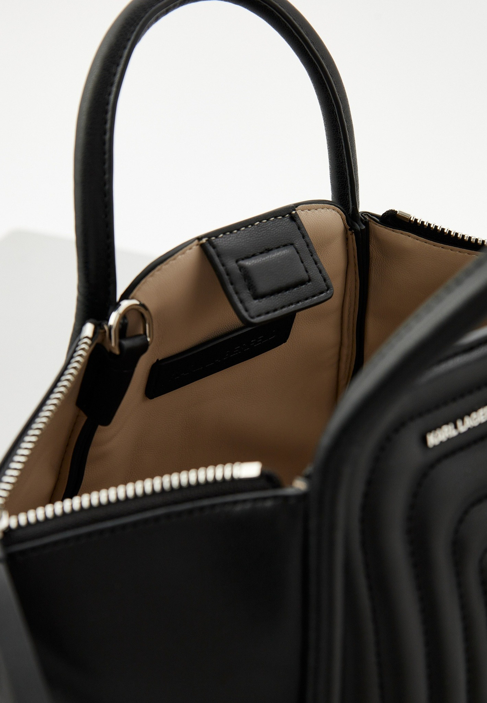 Сумка Karl Lagerfeld K/WELLEN