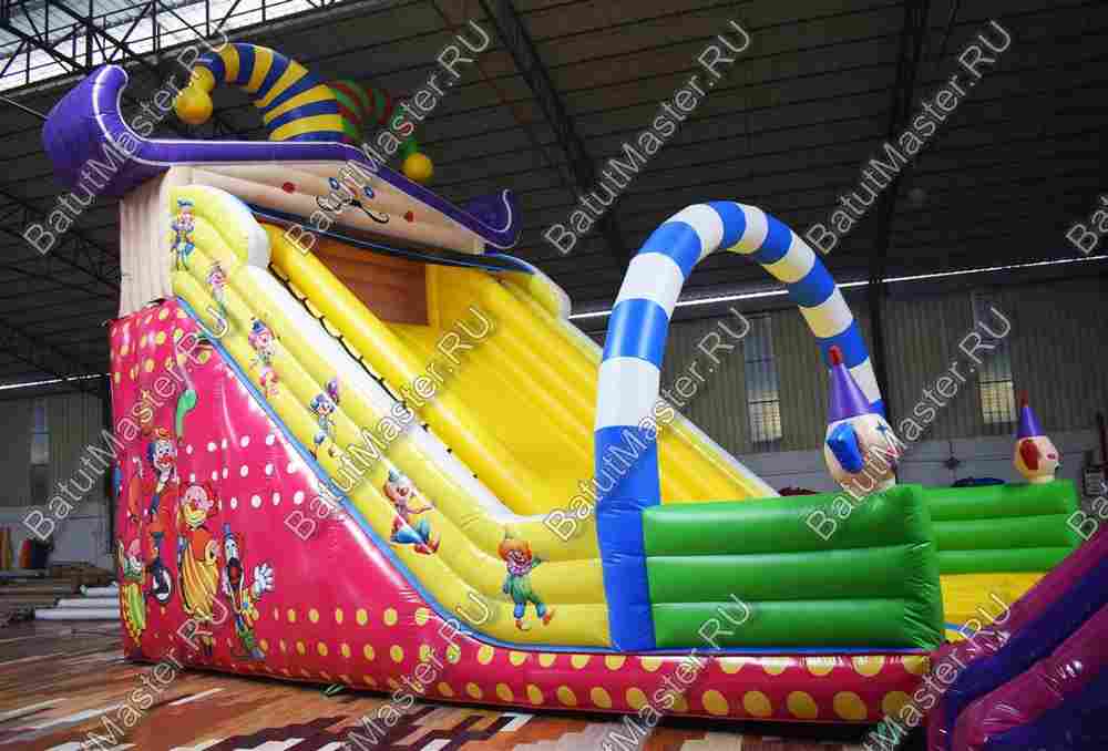 Надувной батут-горка "Шут", 10*5*9 м