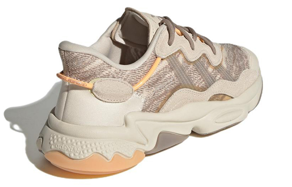 Adidas Originals Ozweego Chalky