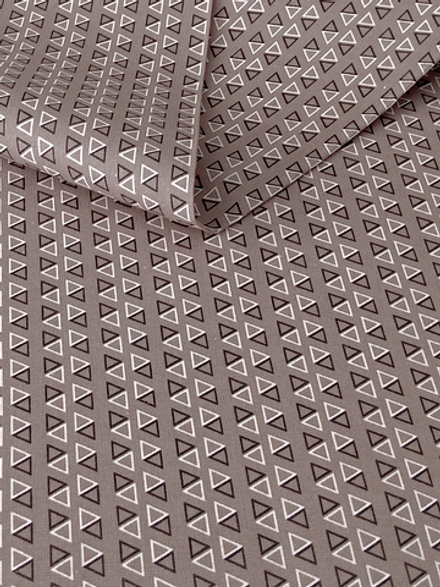 Ткань бязь плательная, рис. "Треугольники", ширина 150 см, арт. 112