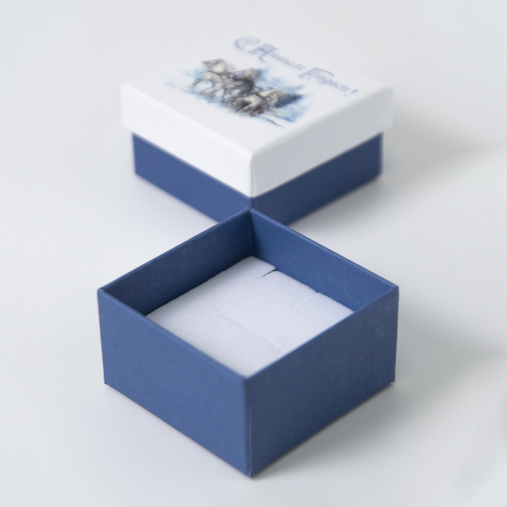 Новогодний картонный футляр с лошадкой для комплекта украшений