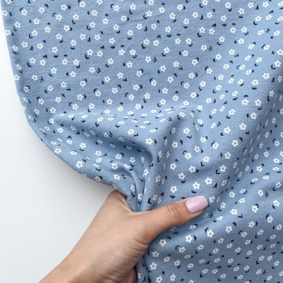 Фланель Маленькие ромашки на пыльном дениме