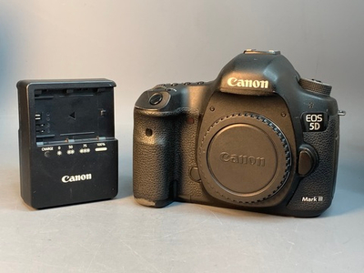Canon EOS 5D Mark III