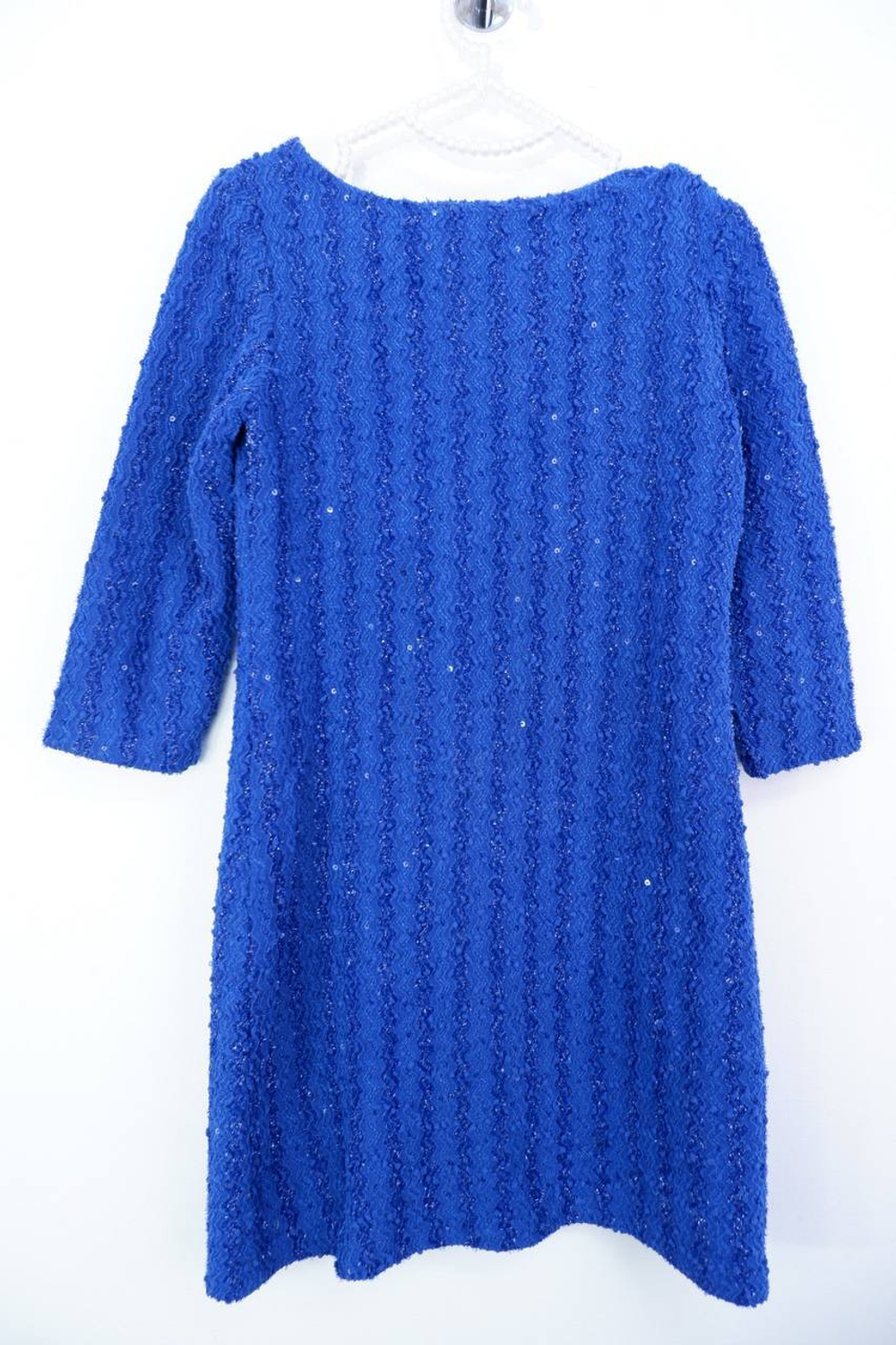 Платье интересной фактуры 42 размер, новое